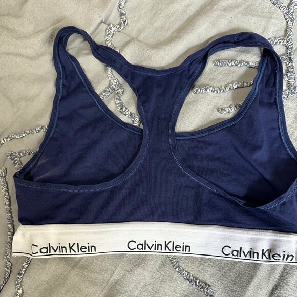 M - Calvin Klein SPORTS BRA - Picture 3 of 3